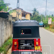 BAJAJ 2018 4 STROKE