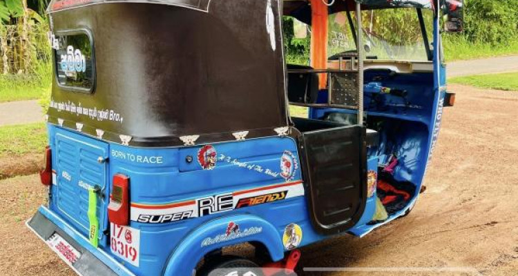 BAJAJ 1998 2 STROKE