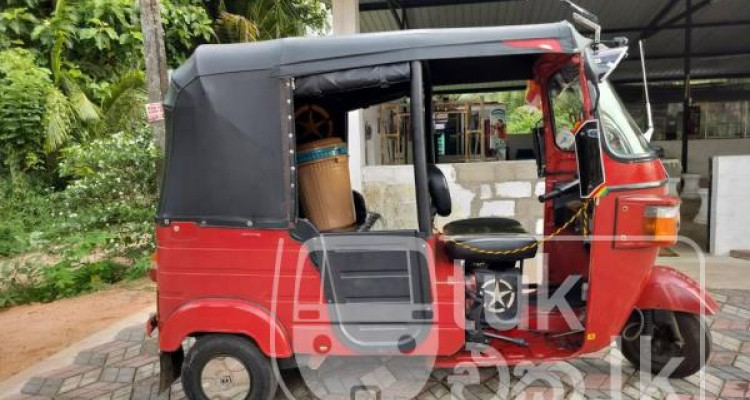 BAJAJ 2013 4 STROKE