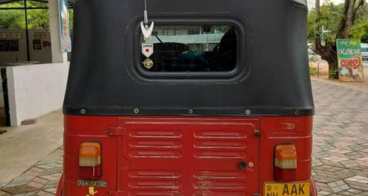 BAJAJ 2013 4 STROKE
