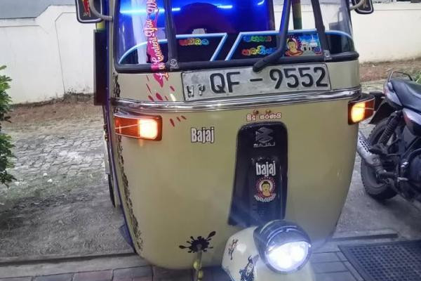 BAJAJ 2006 2 STROKE