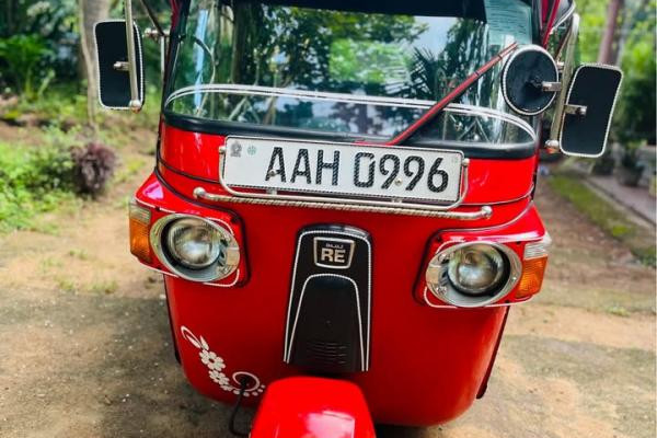 BAJAJ 2013 4 STROKE