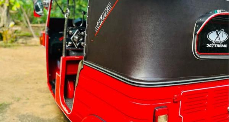 BAJAJ 2013 4 STROKE