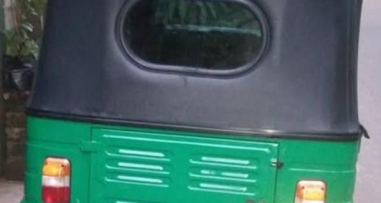BAJAJ 2012 4 STROKE