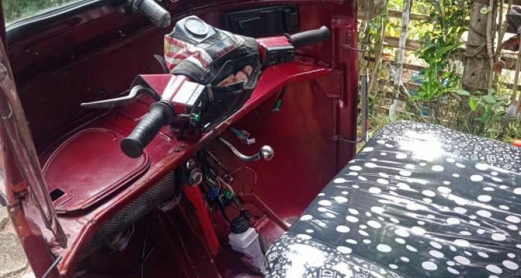BAJAJ 2007 4 STROKE