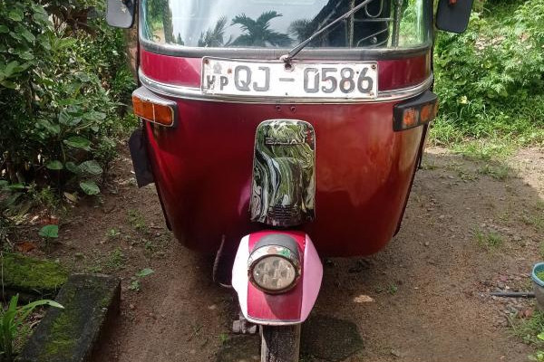BAJAJ 2007 4 STROKE