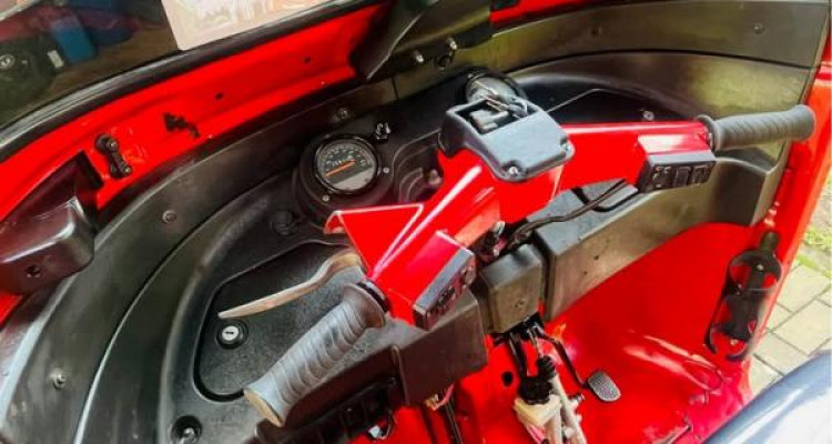 BAJAJ 2019 4 STROKE