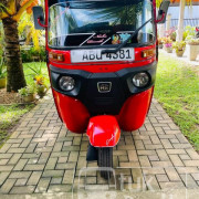 BAJAJ 2019 4 STROKE