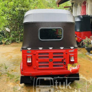 BAJAJ 2019 4 STROKE