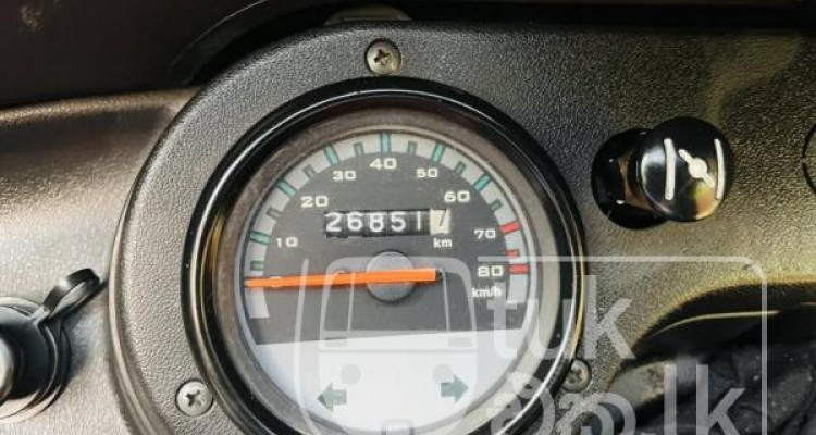 BAJAJ 2019 4 STROKE