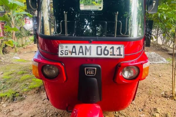 BAJAJ 2013 4 STROKE
