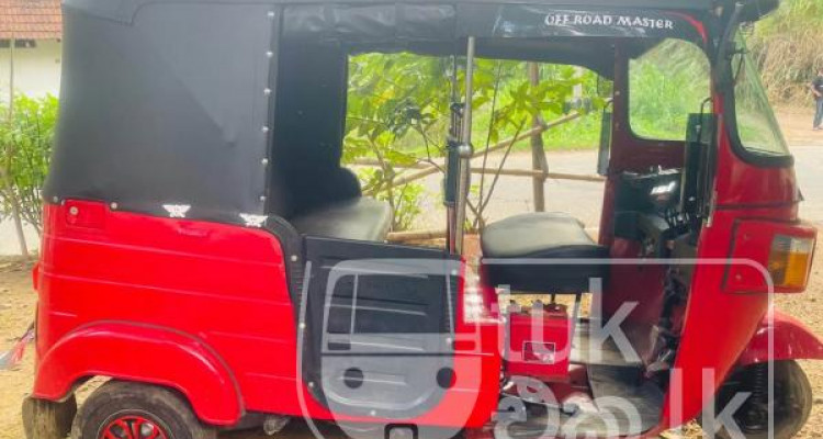 BAJAJ 2013 4 STROKE