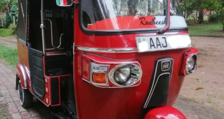 BAJAJ 2013 4 STROKE