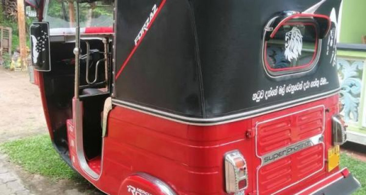 BAJAJ 2013 4 STROKE