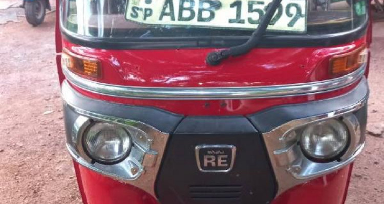 BAJAJ 2015 4 STROKE