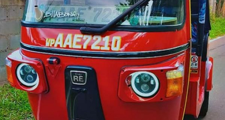 BAJAJ 4 STROKE 2012