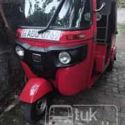 BAJAJ 2019 4 STROKE