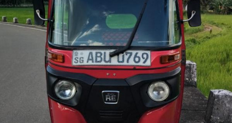 BAJAJ 2019 4 STROKE