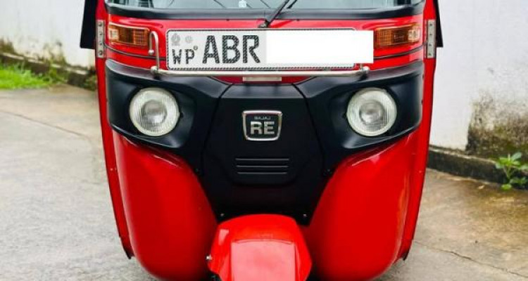 BAJAJ 2018 4 STROKE