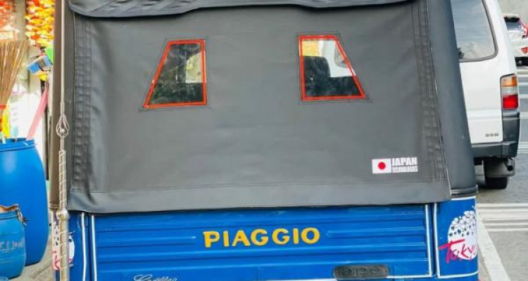 PIAGGIO 2011 APE