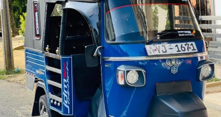 PIAGGIO 2011 APE