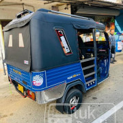 PIAGGIO 2011 APE