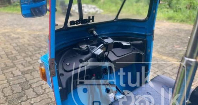 BAJAJ 2010 4 STROKE