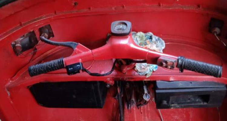 BAJAJ 1995 2 STROKE