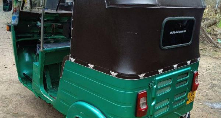 BAJAJ 2005 2 STROKE