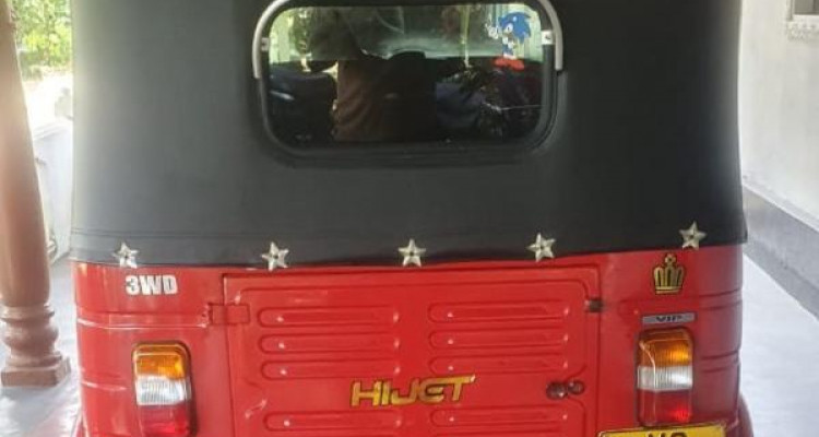 BAJAJ 2011 4 STROKE