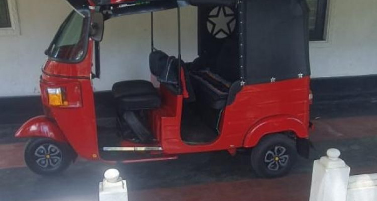 BAJAJ 2011 4 STROKE