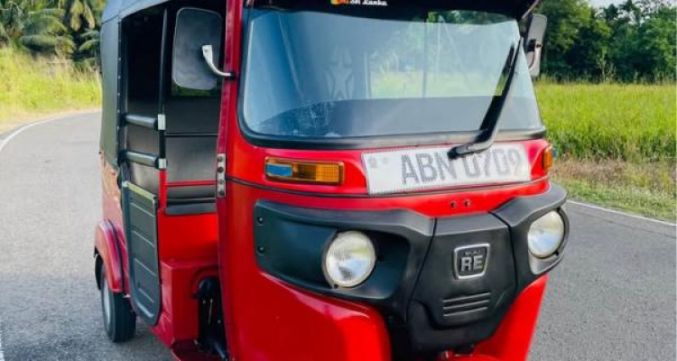 BAJAJ 2016 4 STROKE