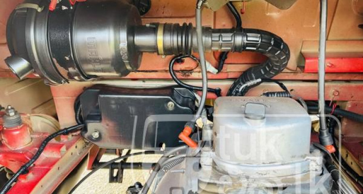 BAJAJ 2016 4 STROKE