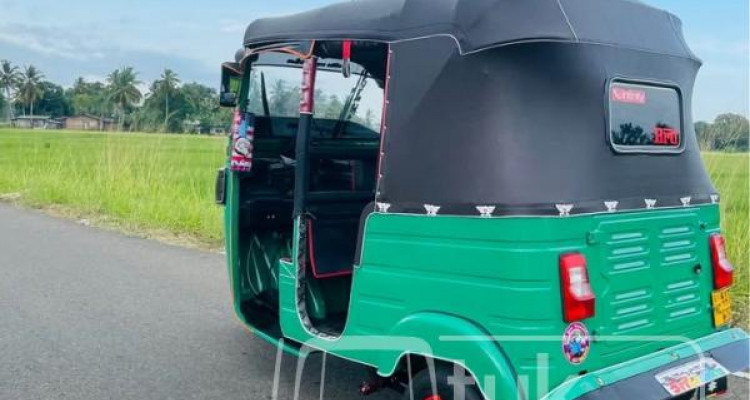 BAJAJ 2014 4 STROKE