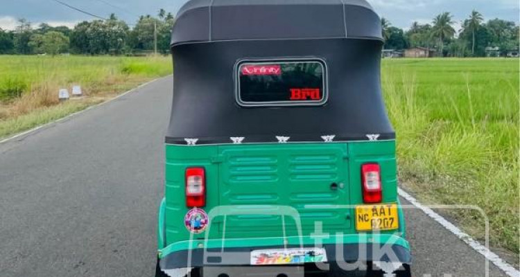 BAJAJ 2014 4 STROKE