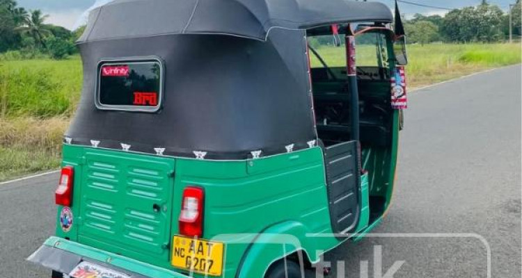 BAJAJ 2014 4 STROKE