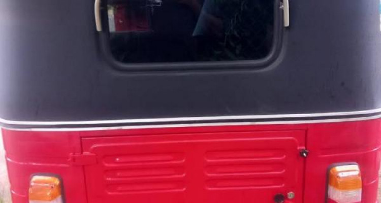 BAJAJ 2009 4 STROKE