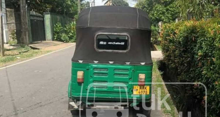 BAJAJ 2013 4 STROKE