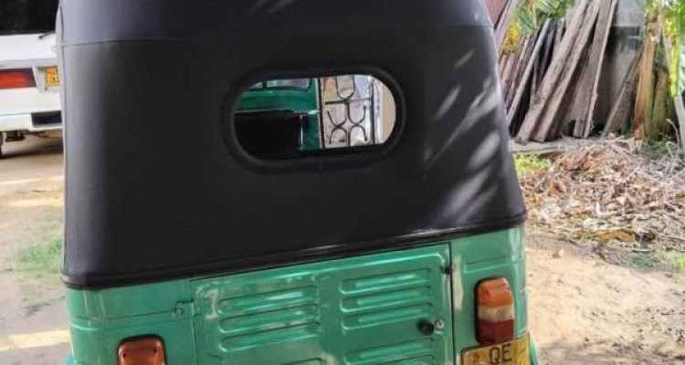 BAJAJ 2006 2 STROKE