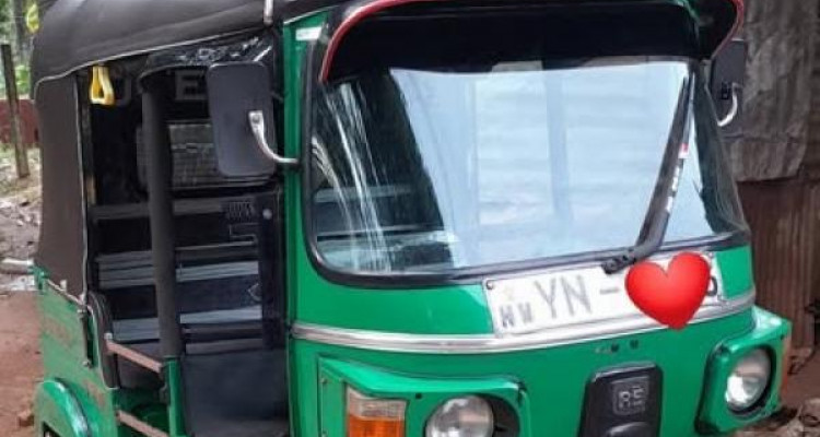 BAJAJ 2011 4 STROKE