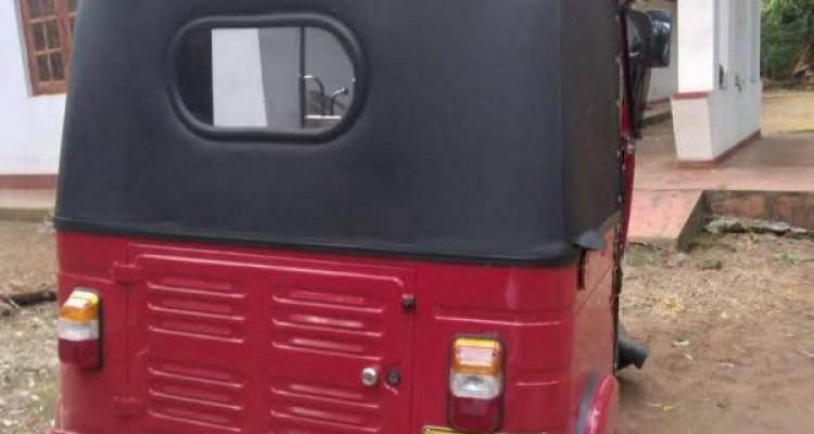 BAJAJ 2013 4 STROKE