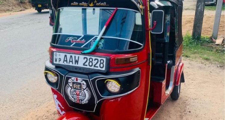 BAJAJ 2015 4 STROKE