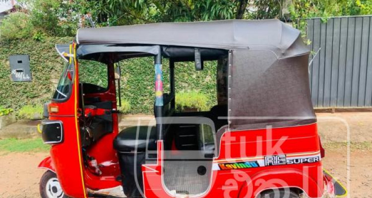 BAJAJ 2015 4 STROKE