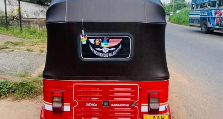 BAJAJ 2015 4 STROKE