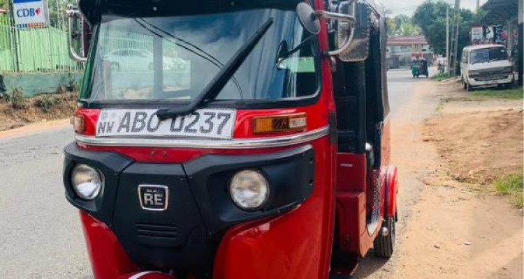 BAJAJ 2016 4 STROKE
