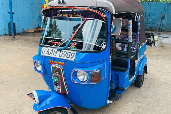 BAJAJ 2013 4 STROKE