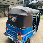 BAJAJ 2013 4 STROKE