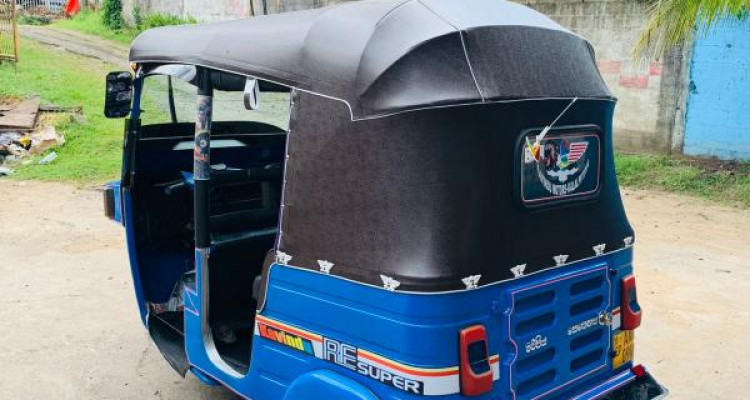 BAJAJ 2013 4 STROKE