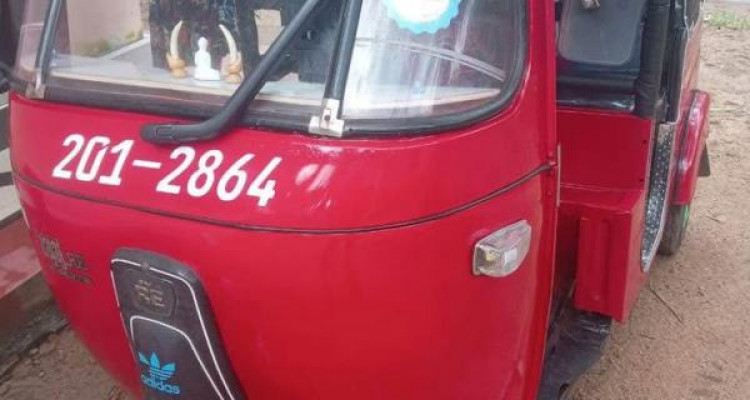 BAJAJ 1996 2 STROKE