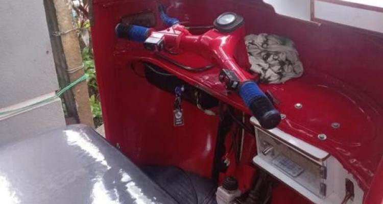 BAJAJ 1996 2 STROKE